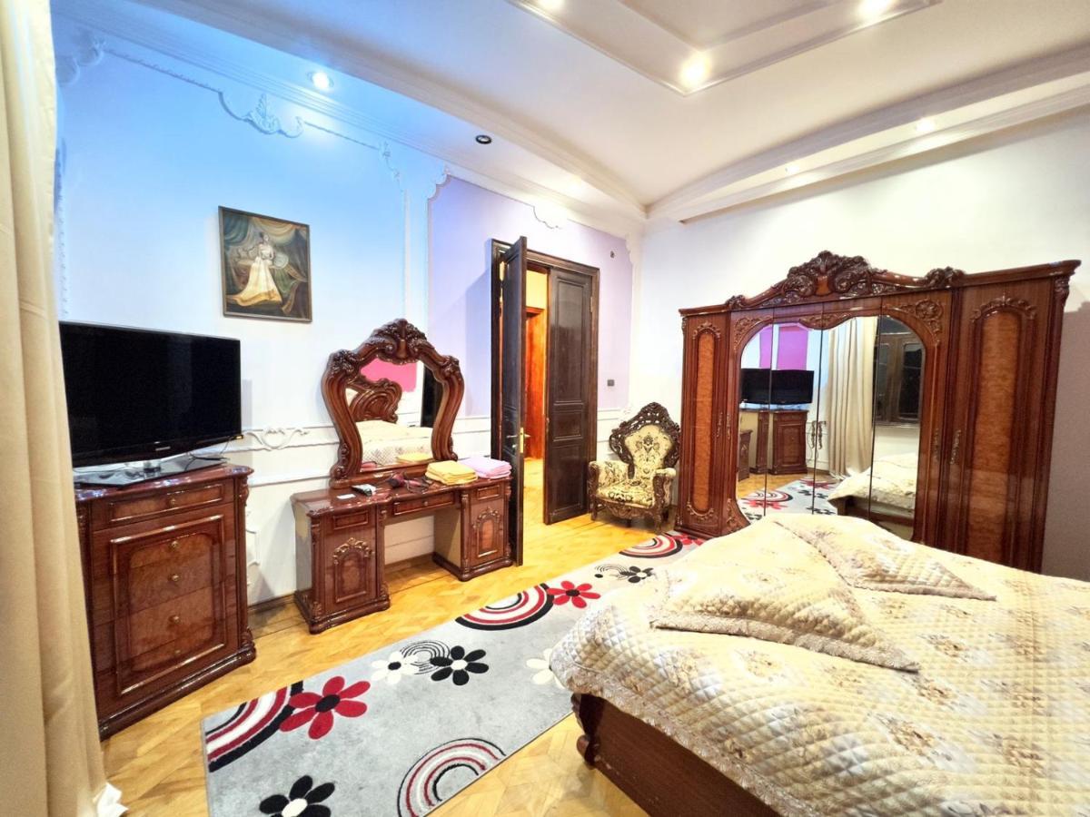 Hotel Royal Кутаиси Екстериор снимка