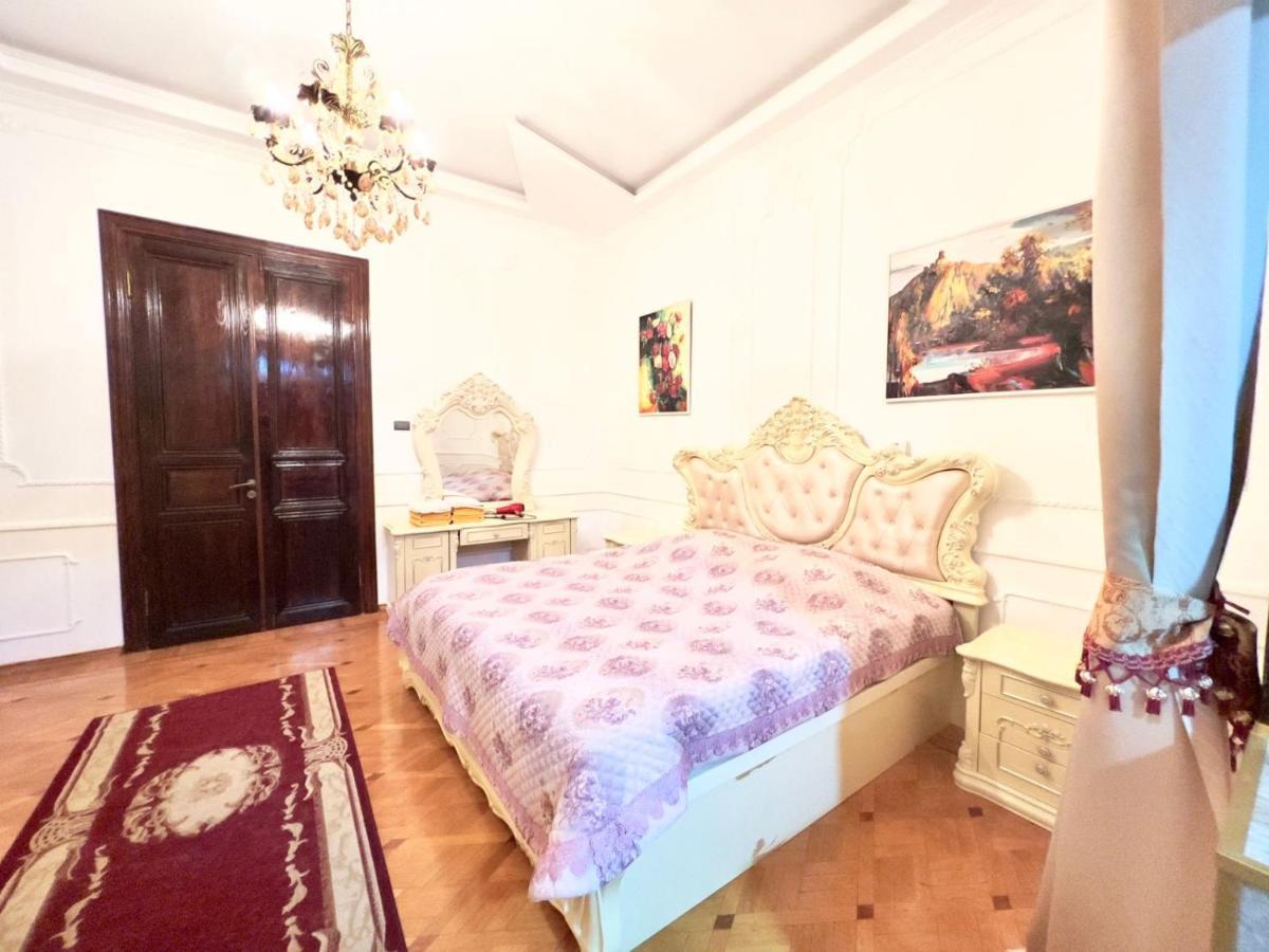 Hotel Royal Кутаиси Екстериор снимка