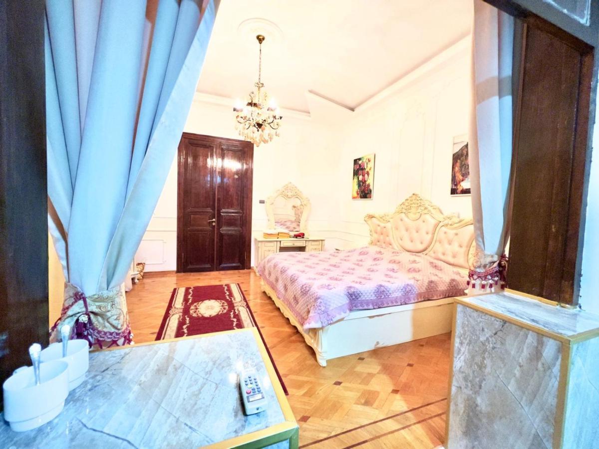 Hotel Royal Кутаиси Екстериор снимка