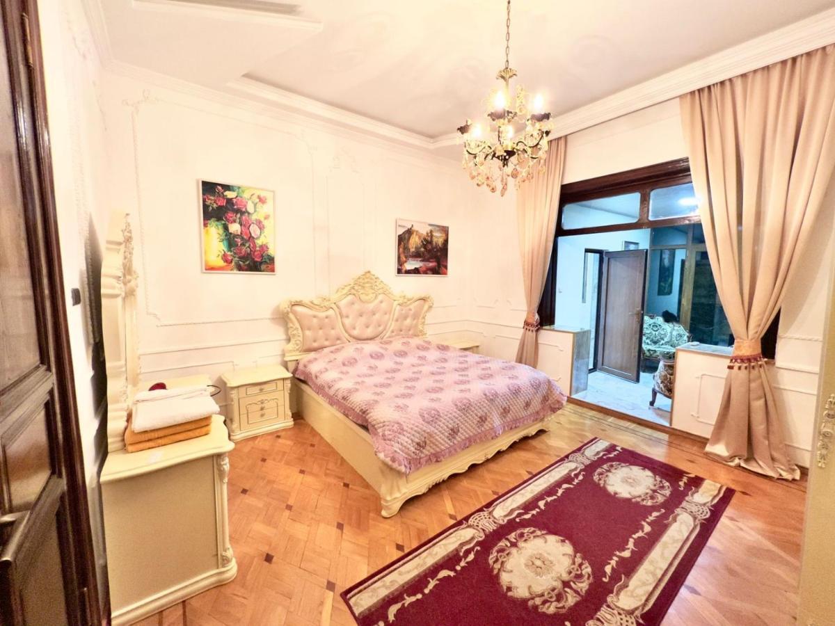 Hotel Royal Кутаиси Екстериор снимка
