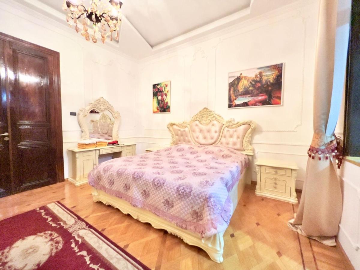 Hotel Royal Кутаиси Екстериор снимка
