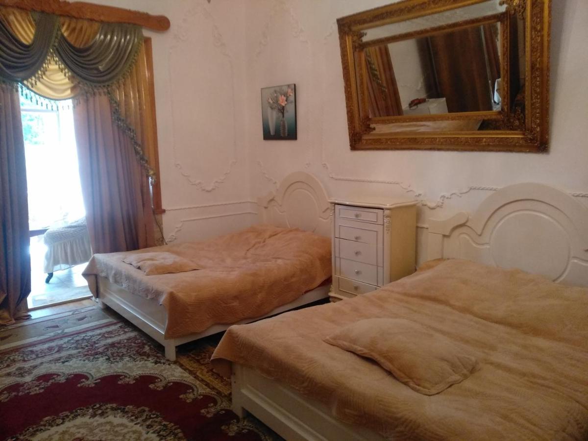 Hotel Royal Кутаиси Екстериор снимка