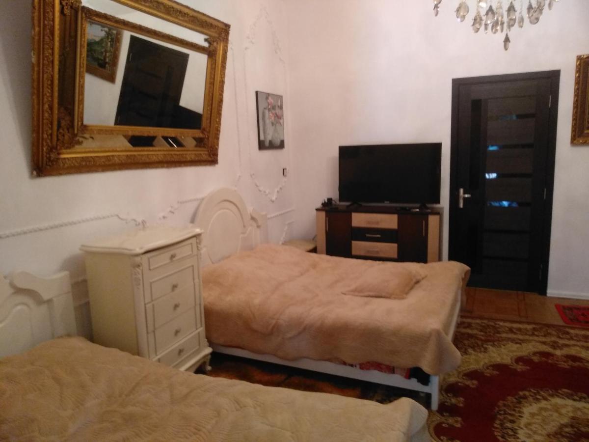 Hotel Royal Кутаиси Екстериор снимка