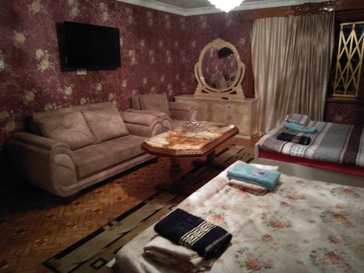 Hotel Royal Кутаиси Екстериор снимка